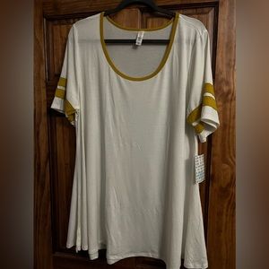 Lularoe Perfect T